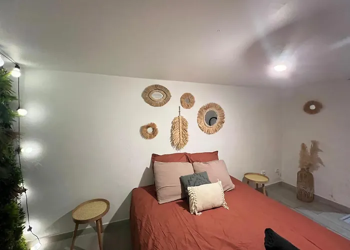 Hyper Centre - Proche Castillet *